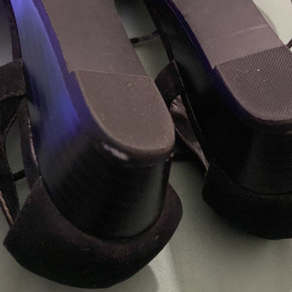 Rampage Flats with ankle straps and studded front - Picture 5 of 10